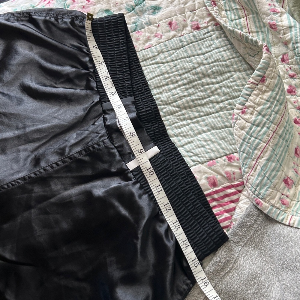 Reebok Small Les Mills Body Combat Black Boxing Shorts like new